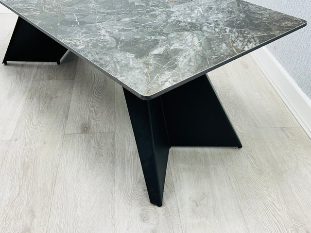 CHICAGO COFFEE TABLE