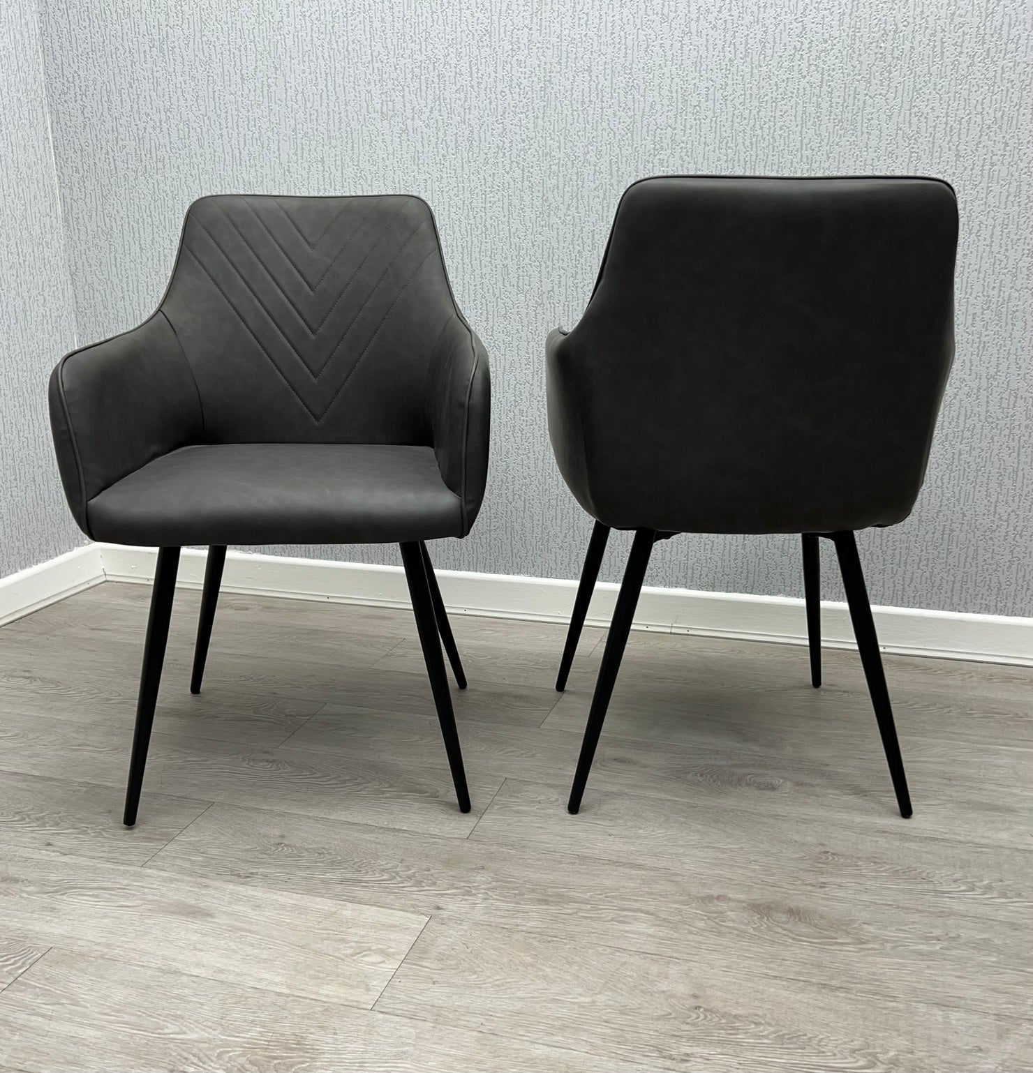 CHICAGO (160 - 200) DINING TABLE with STANFORD CHAIRS
